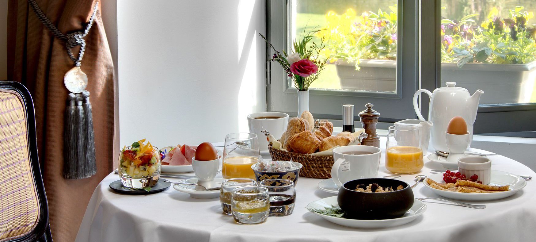 Breakfast Fomula - Hotel Saint-Martin | 20 min from Niort - FRANCE